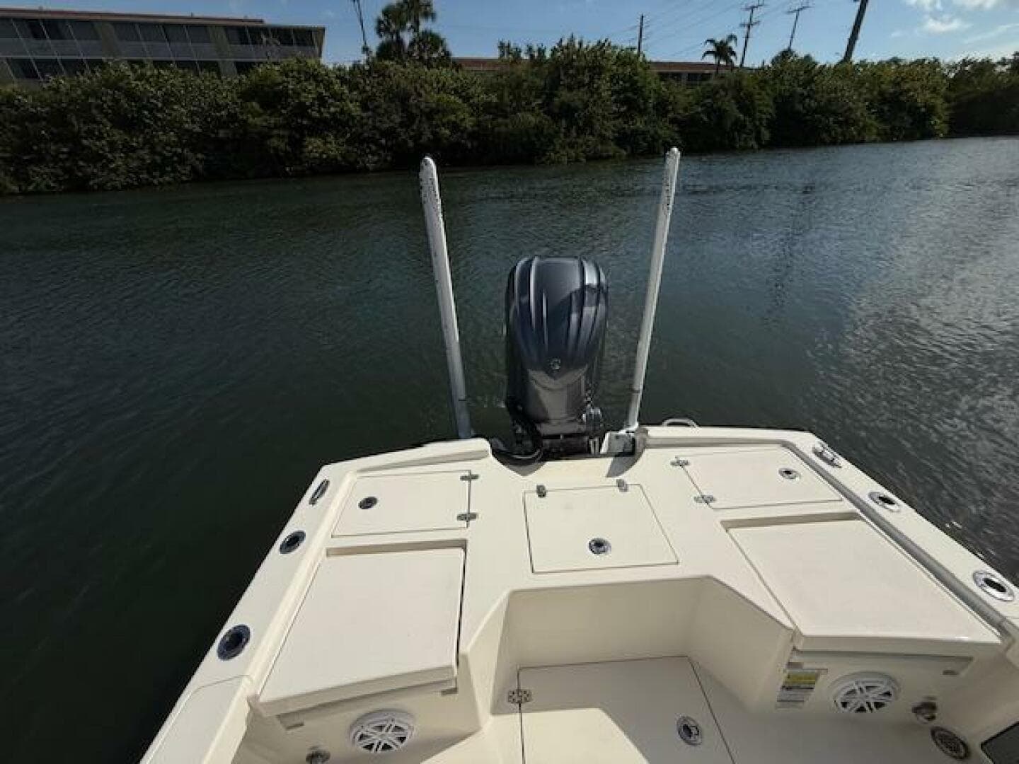 2022 Pathfinder 2500 Hybrid