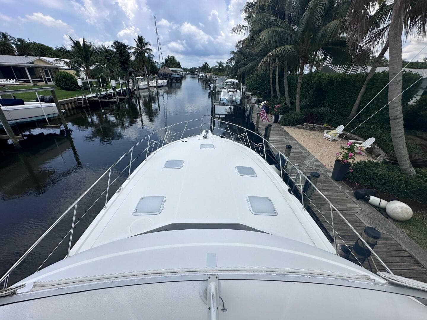 Riviera 51 Down Under  - Bow