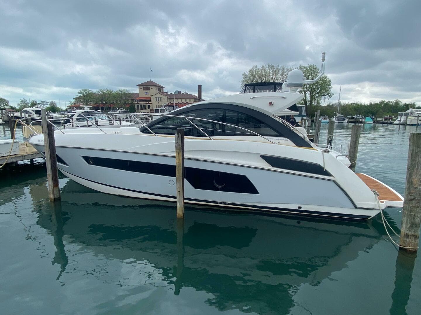 2013 Sunseeker 40 Portofino