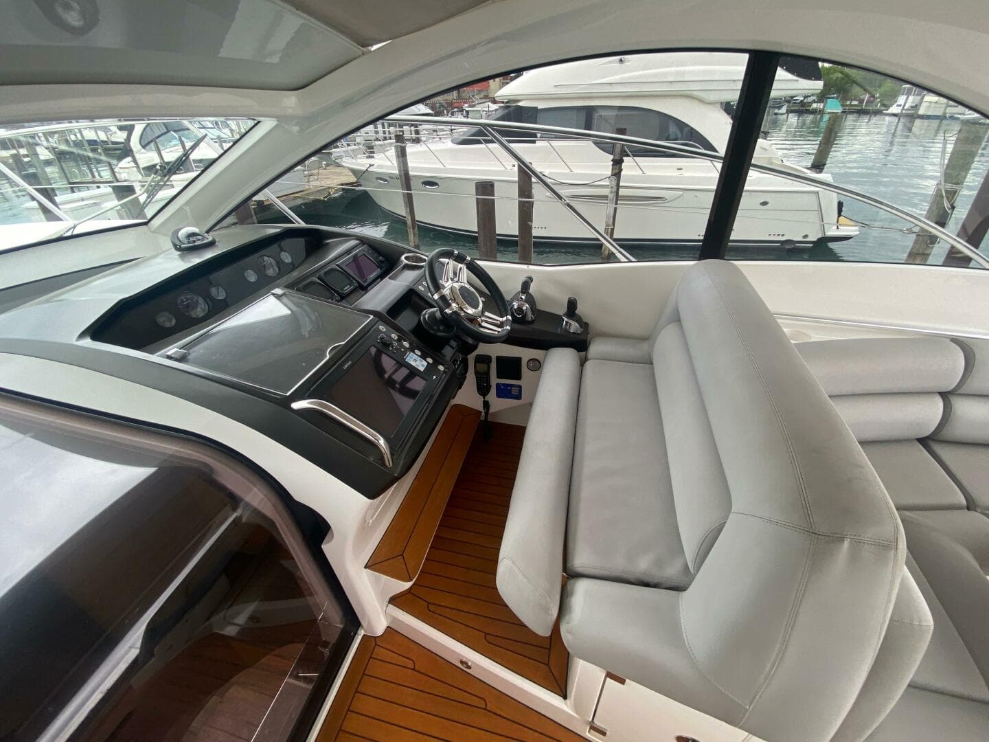 2013 Sunseeker 40 Portofino