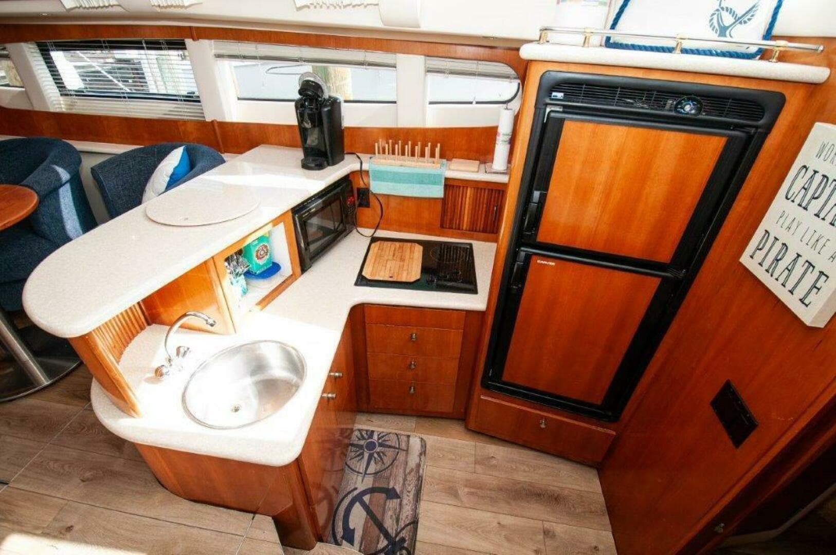 2002 Carver 444 CPMY- Graham's Enterprise 