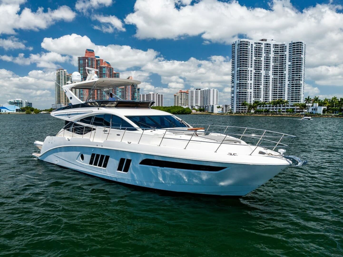 2016 Sea Ray L650 Fly