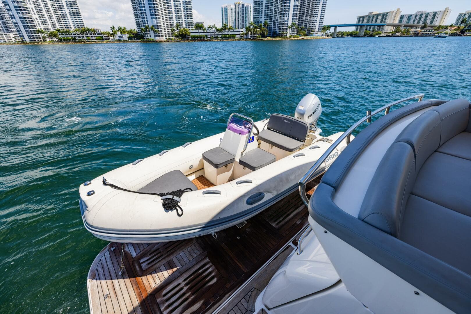 2016 Sea Ray L650 Fly