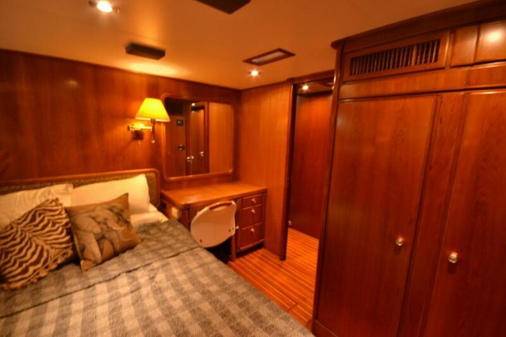 1985 Palmer Johnson Donation Boat Make OFFER