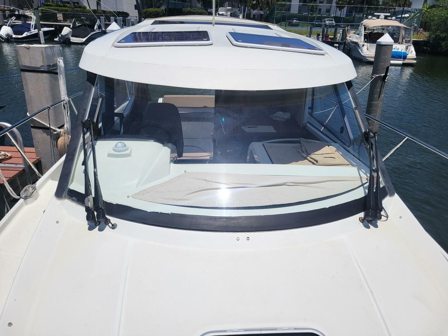 2016 Jeanneau Merry Fisher 855