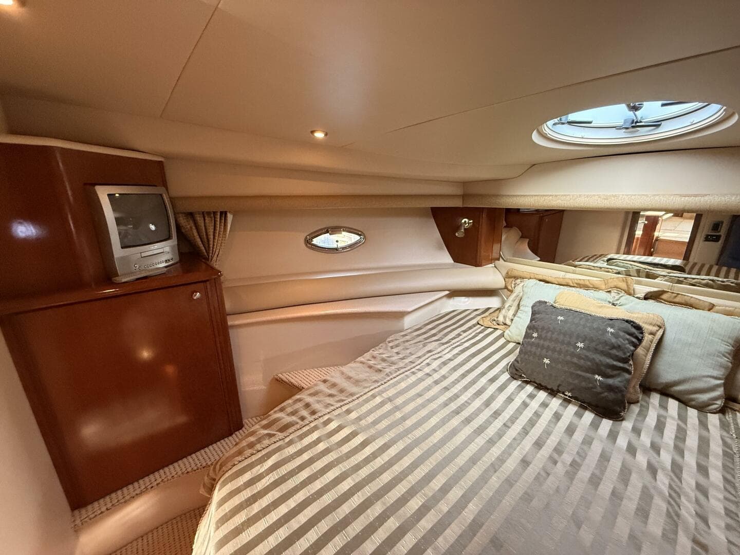 2005 Meridian 