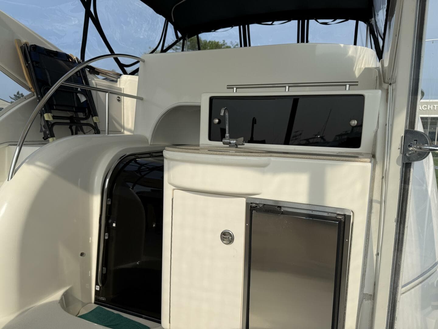 2005 Meridian 