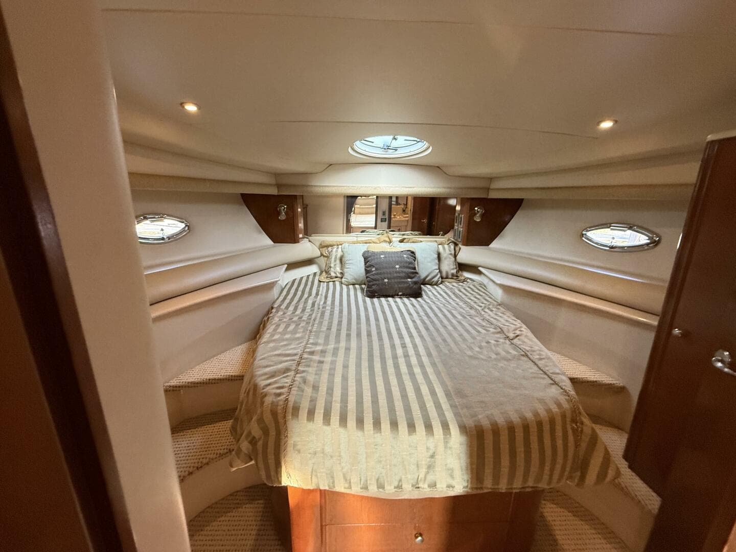 2005 Meridian 