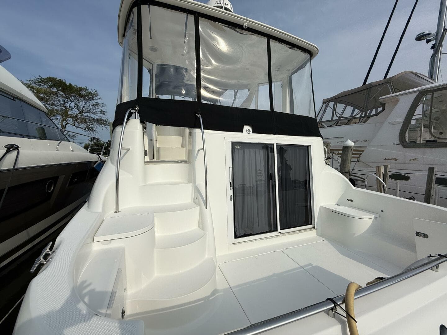 2005 Meridian 