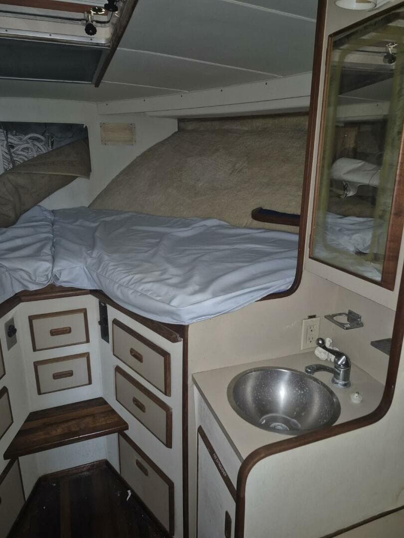 1982 Bertram 38 Convertible