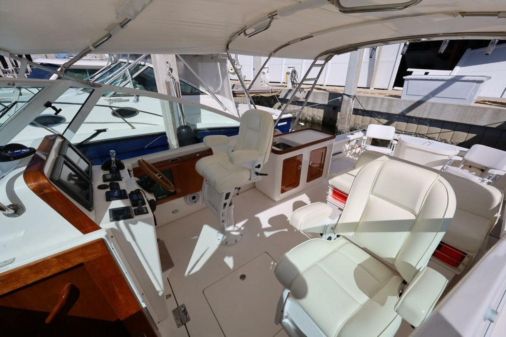 Bridgedeck Looking Aft To Starboard