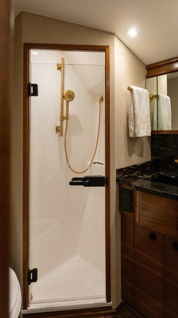 2025 82 Viking Convertible Boujie Starboard Stateroom Head (2)