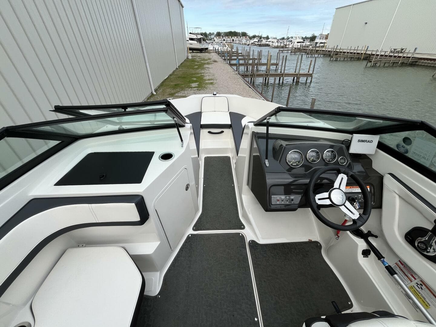2015 Sea Ray 19 SPX