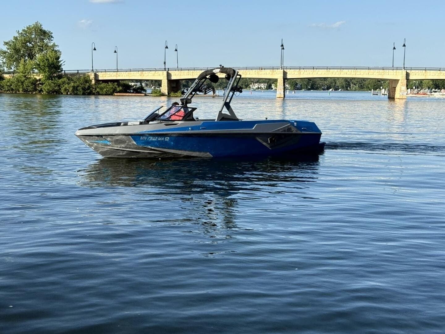 2020 Axis T23