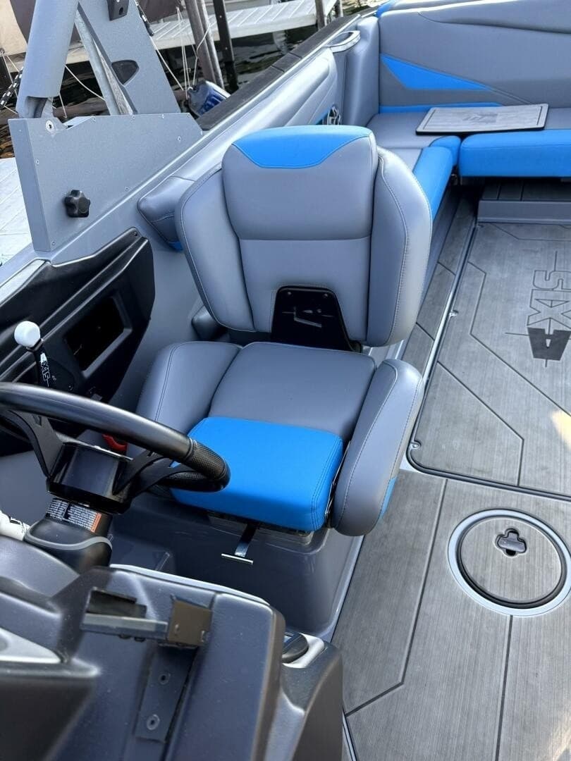 2020 Axis T23