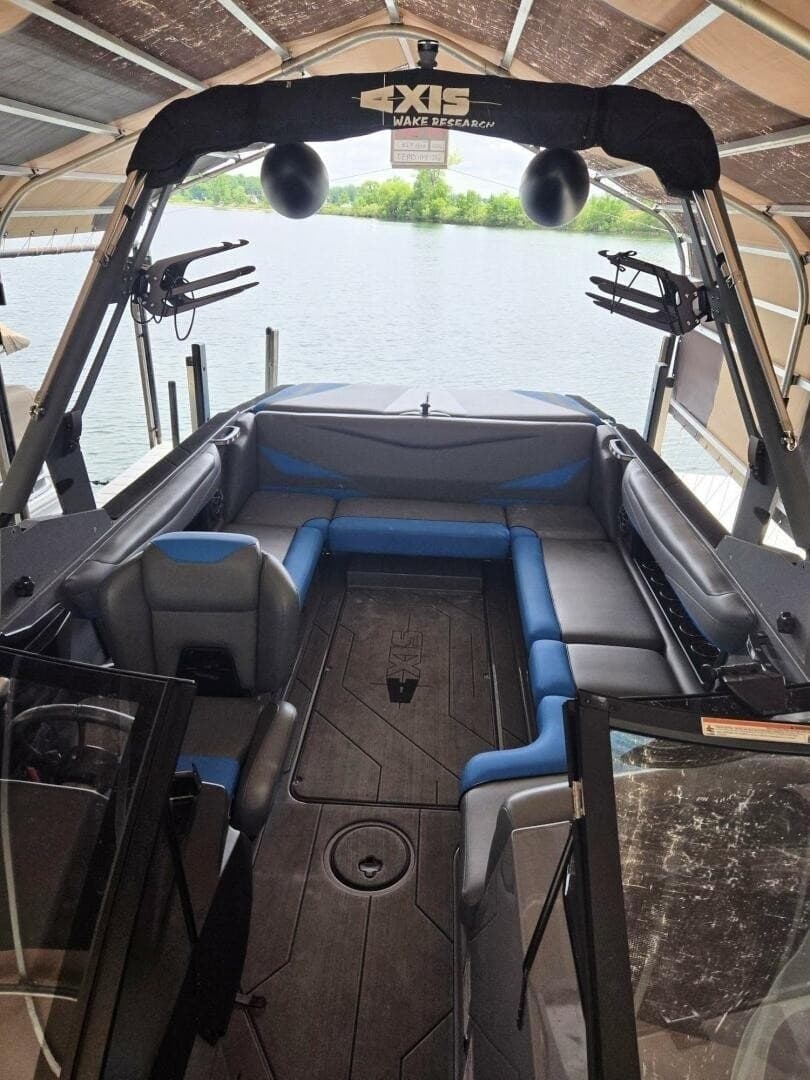 2020 Axis T23