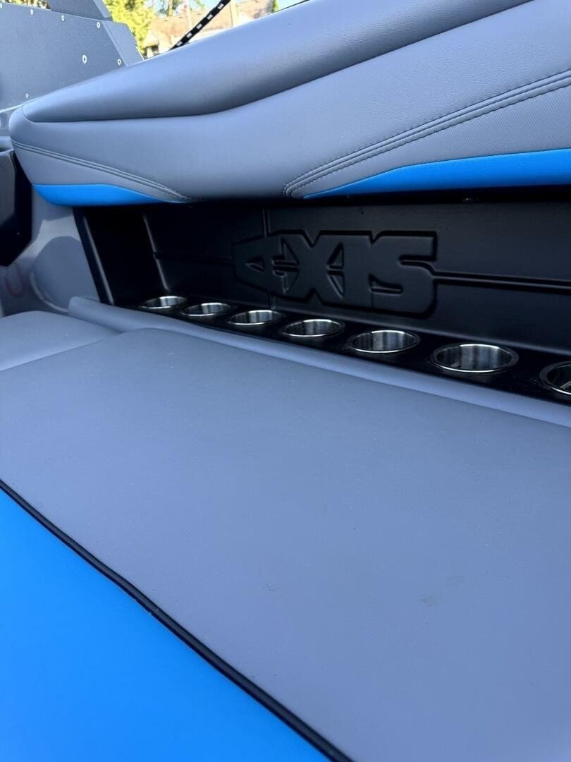 2020 Axis T23