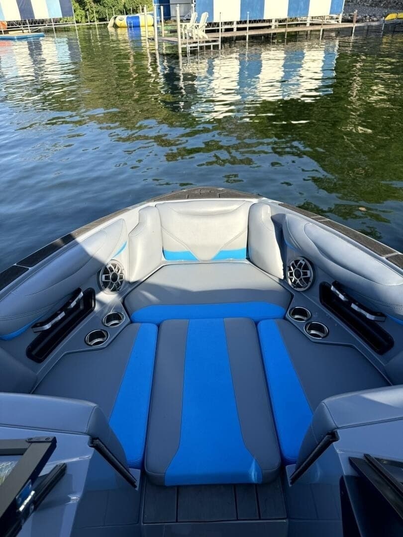 2020 Axis T23