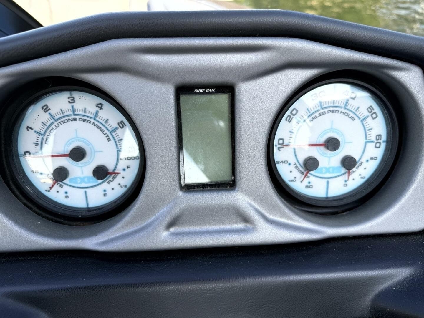 2020 Axis T23
