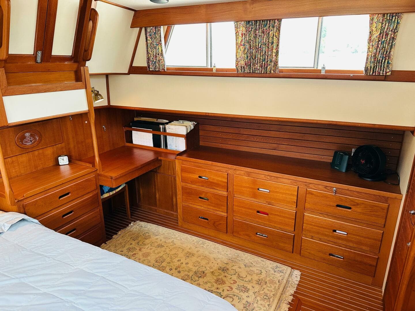 1998 Grand Banks 49 Classic