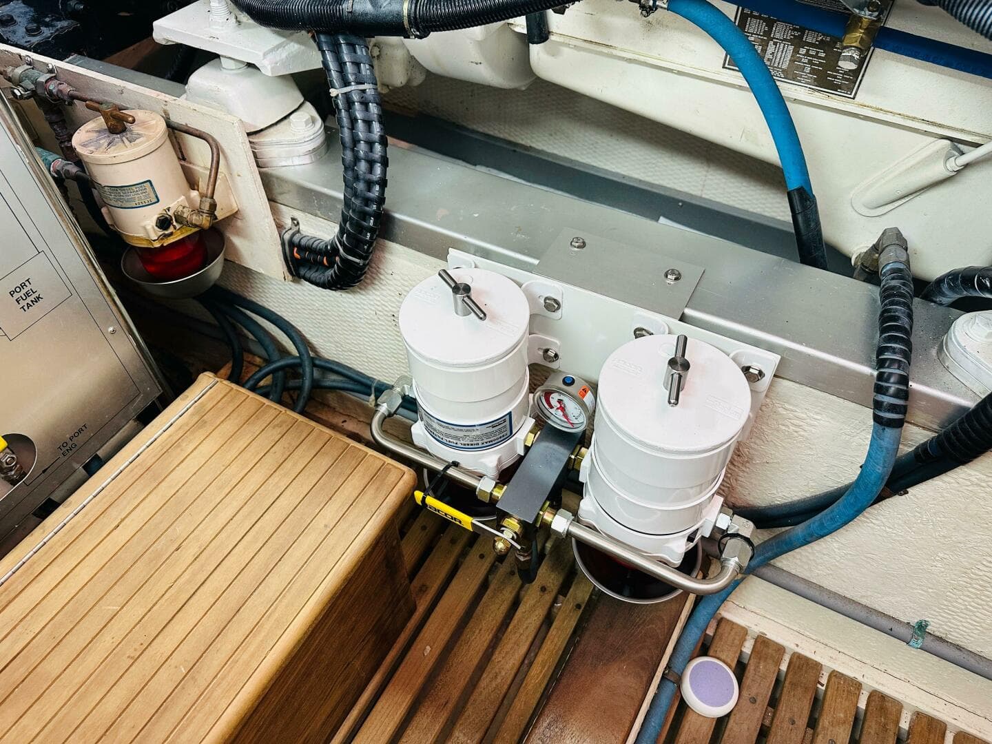 1998 Grand Banks 49 Classic