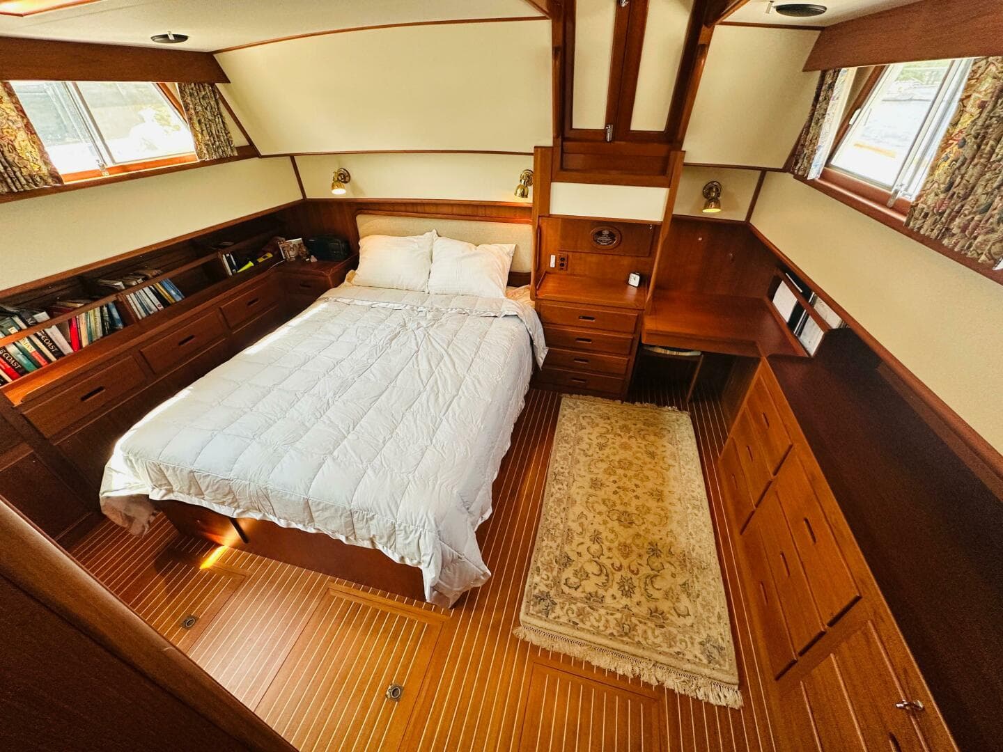 1998 Grand Banks 49 Classic