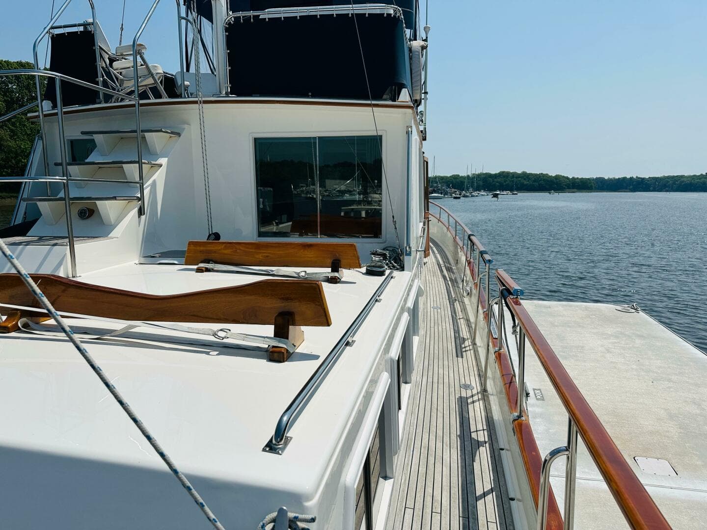 1998 Grand Banks 49 Classic