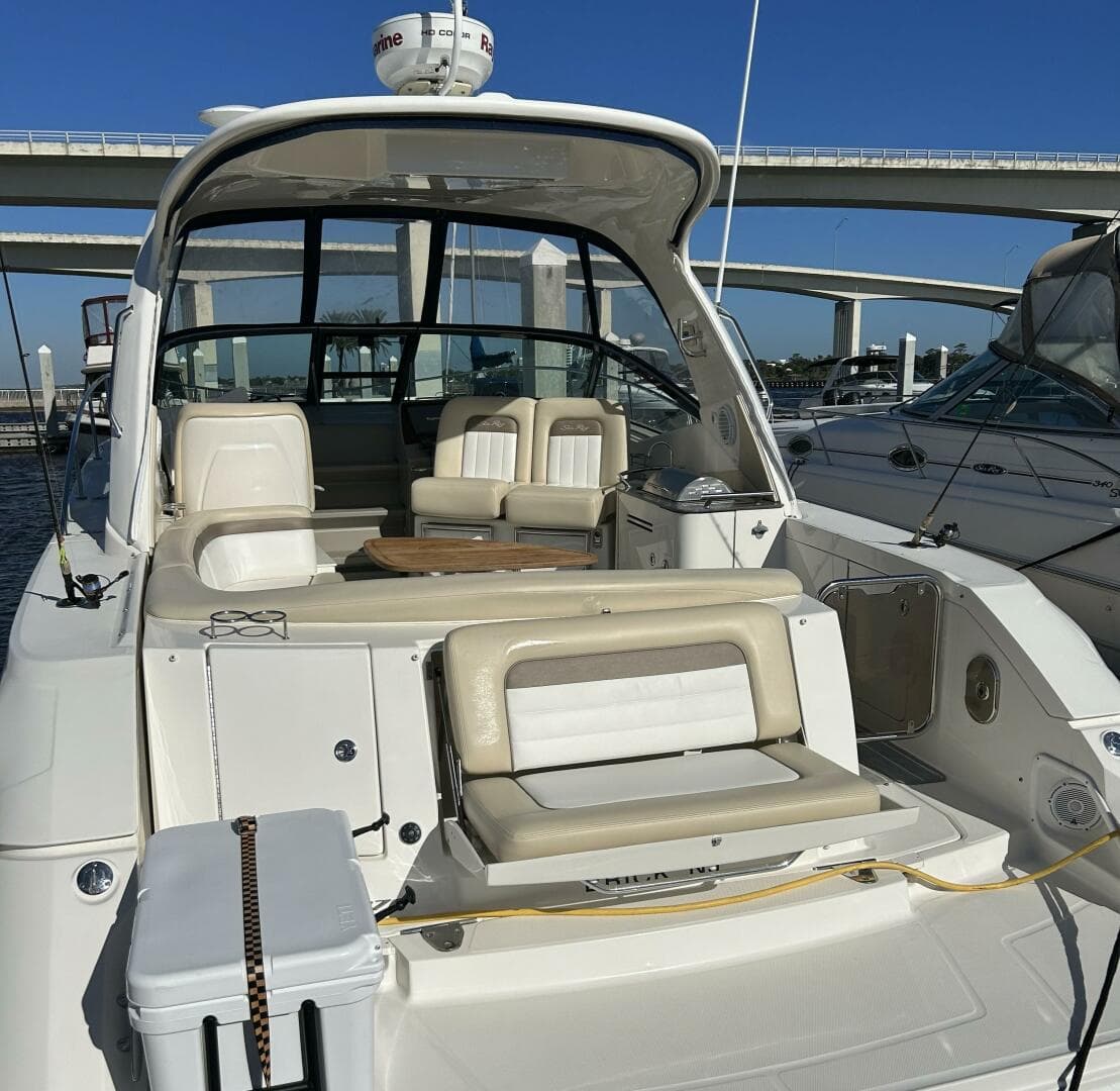 2012 Sea Ray 370 Sundancer