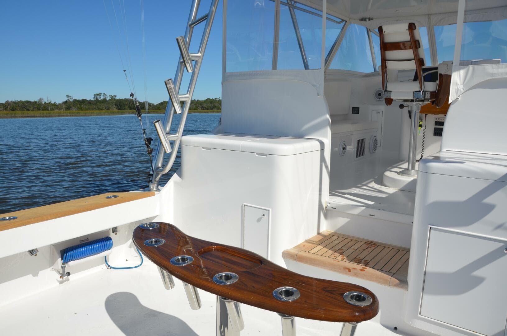 2006 Custom Carolina Express