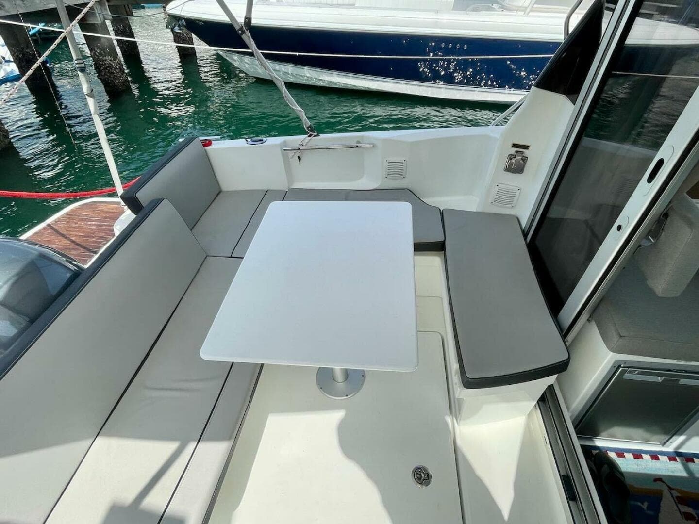 2019 Jeanneau NC 795