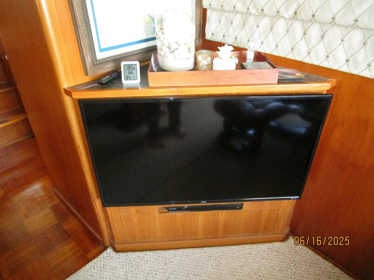49' DeFever salon entertainment center