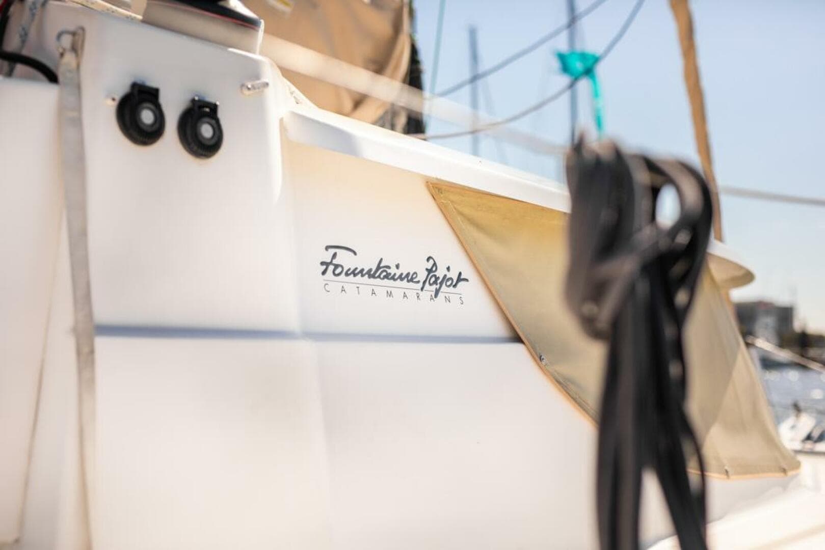 2013-fountaine-pajot-lipari-41-sail-9392749-20240517061707502-1_XLARGE.jpg