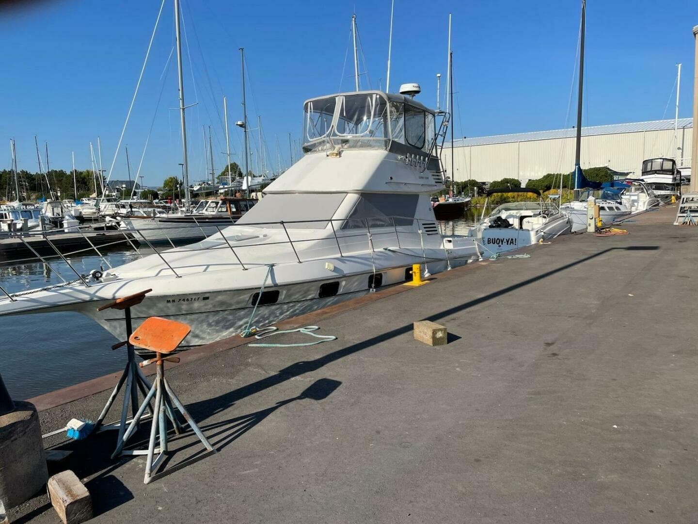 1994 Cruisers Yachts 3380