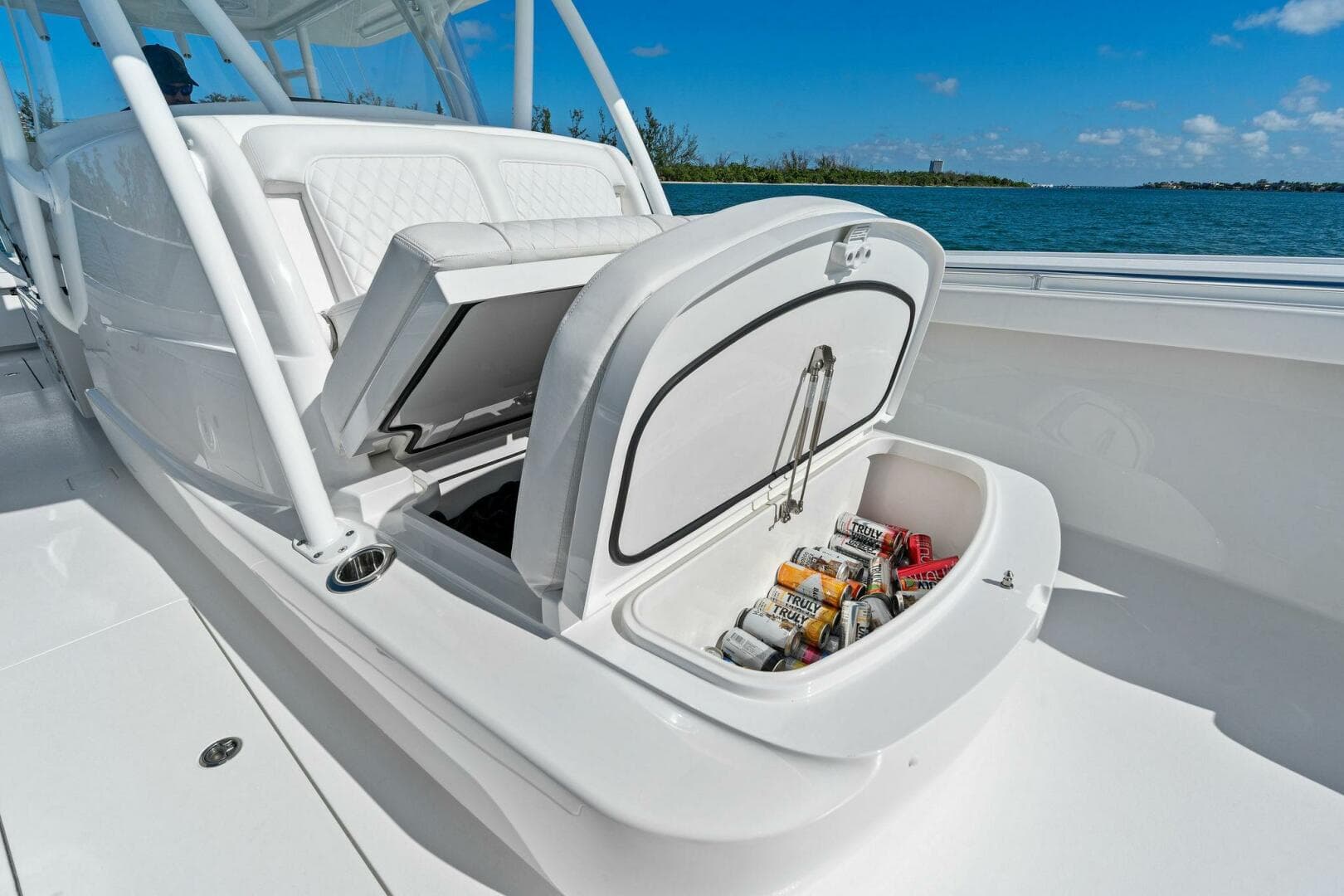 2023 Valhalla Boatworks V-41 Center Console