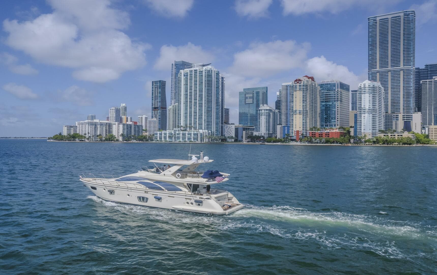 2008 Azimut 75