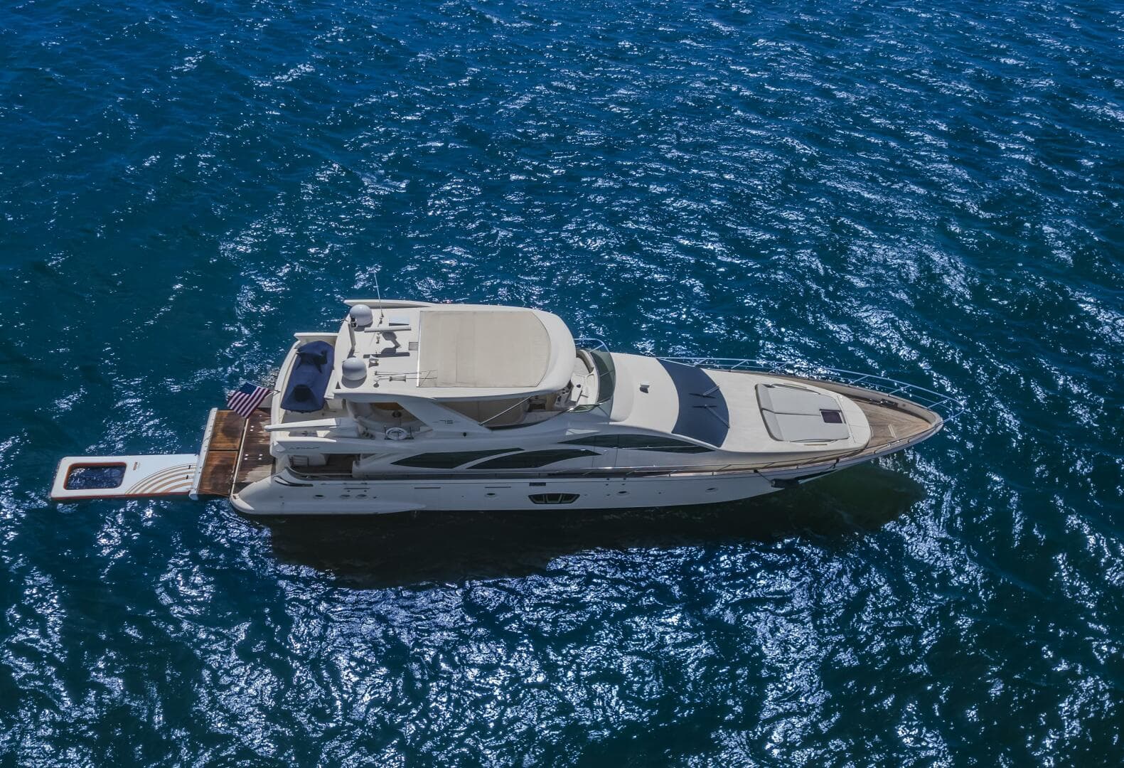 2008 Azimut 75