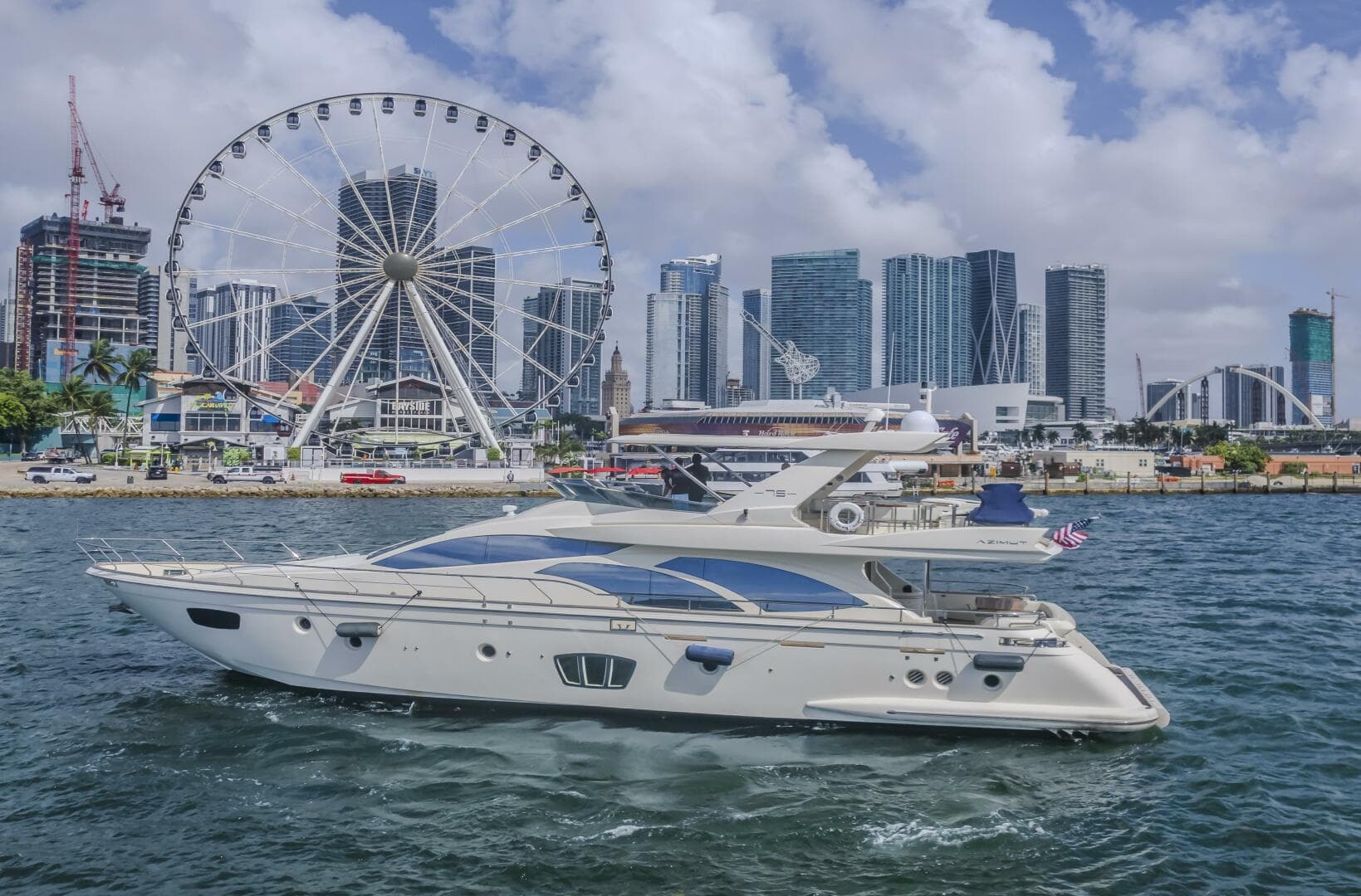 2008 Azimut 75