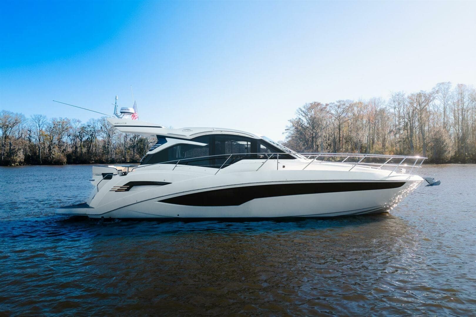 2023 Galeon 425 HTS