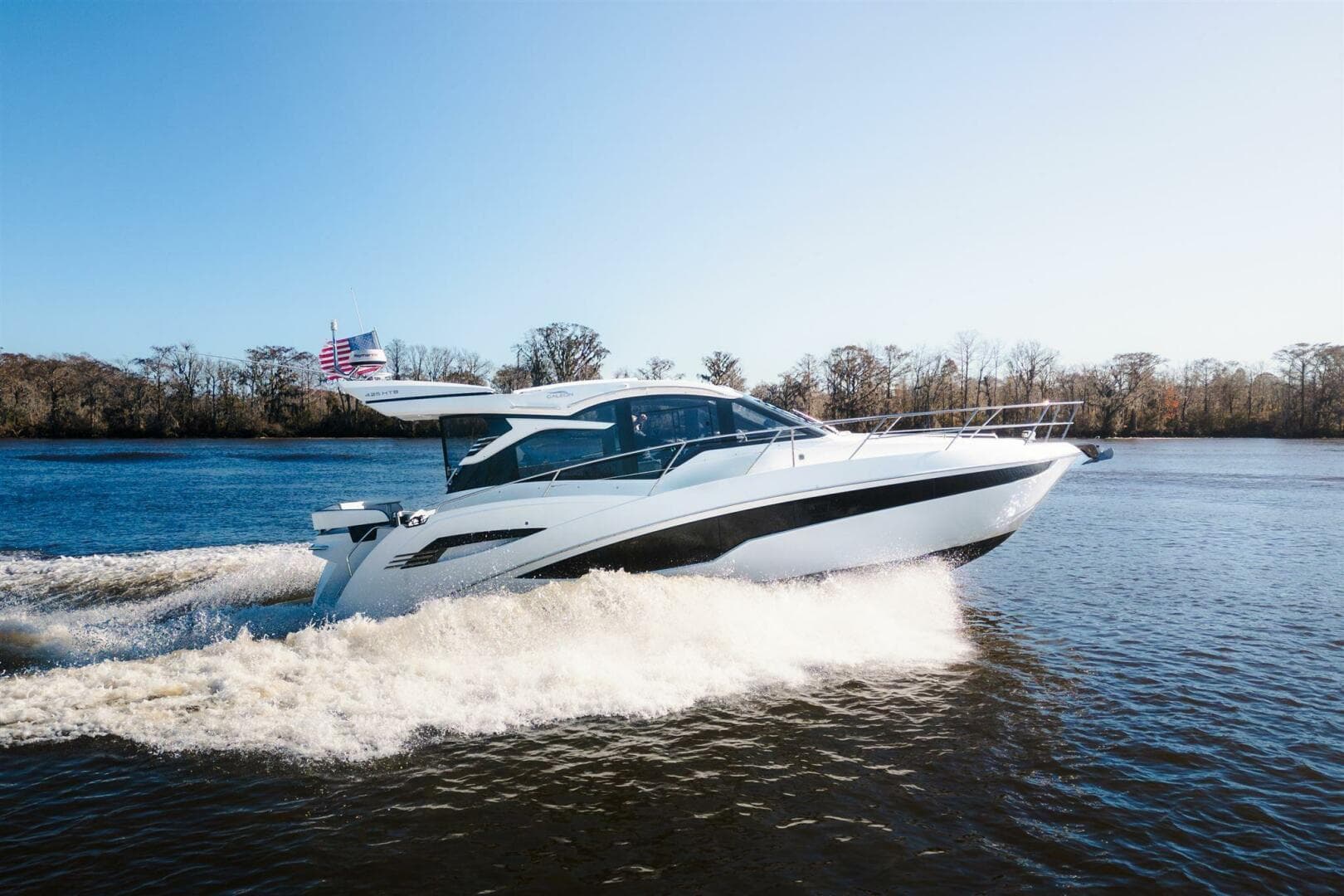 2023 Galeon 425 HTS