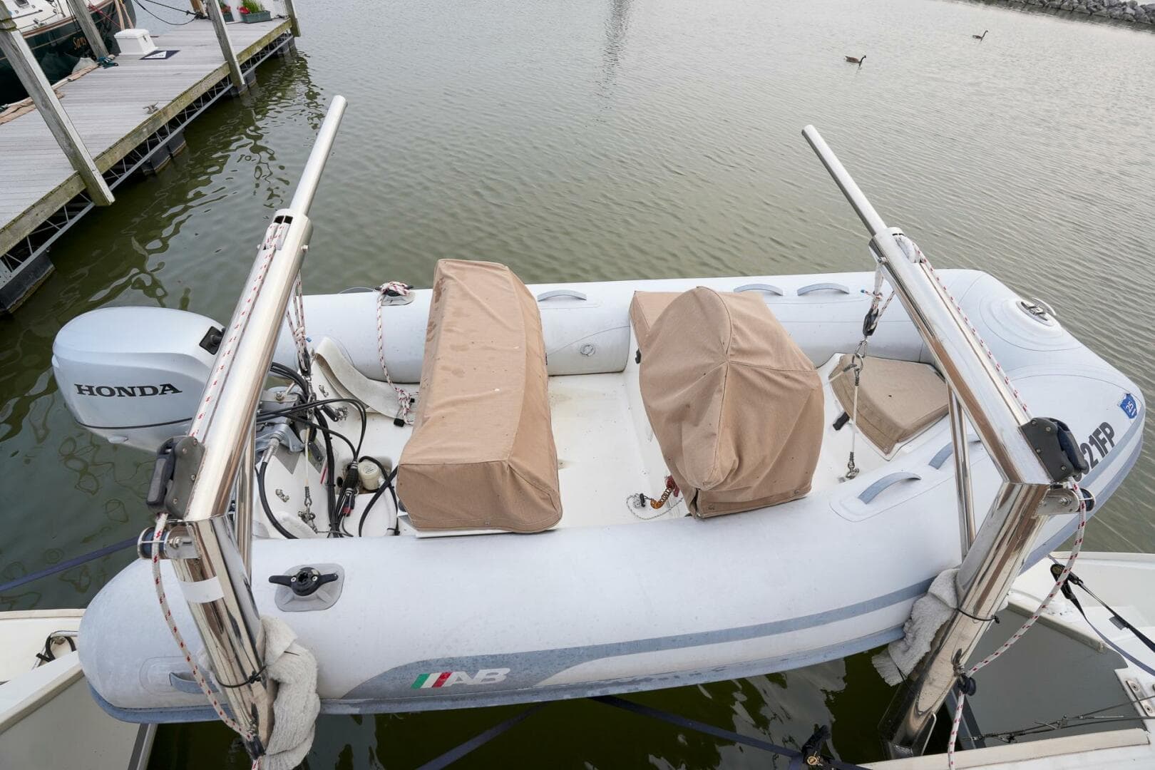 2012-lagoon-421-sail-9831990-20250612145248541-1_XLARGE.jpg