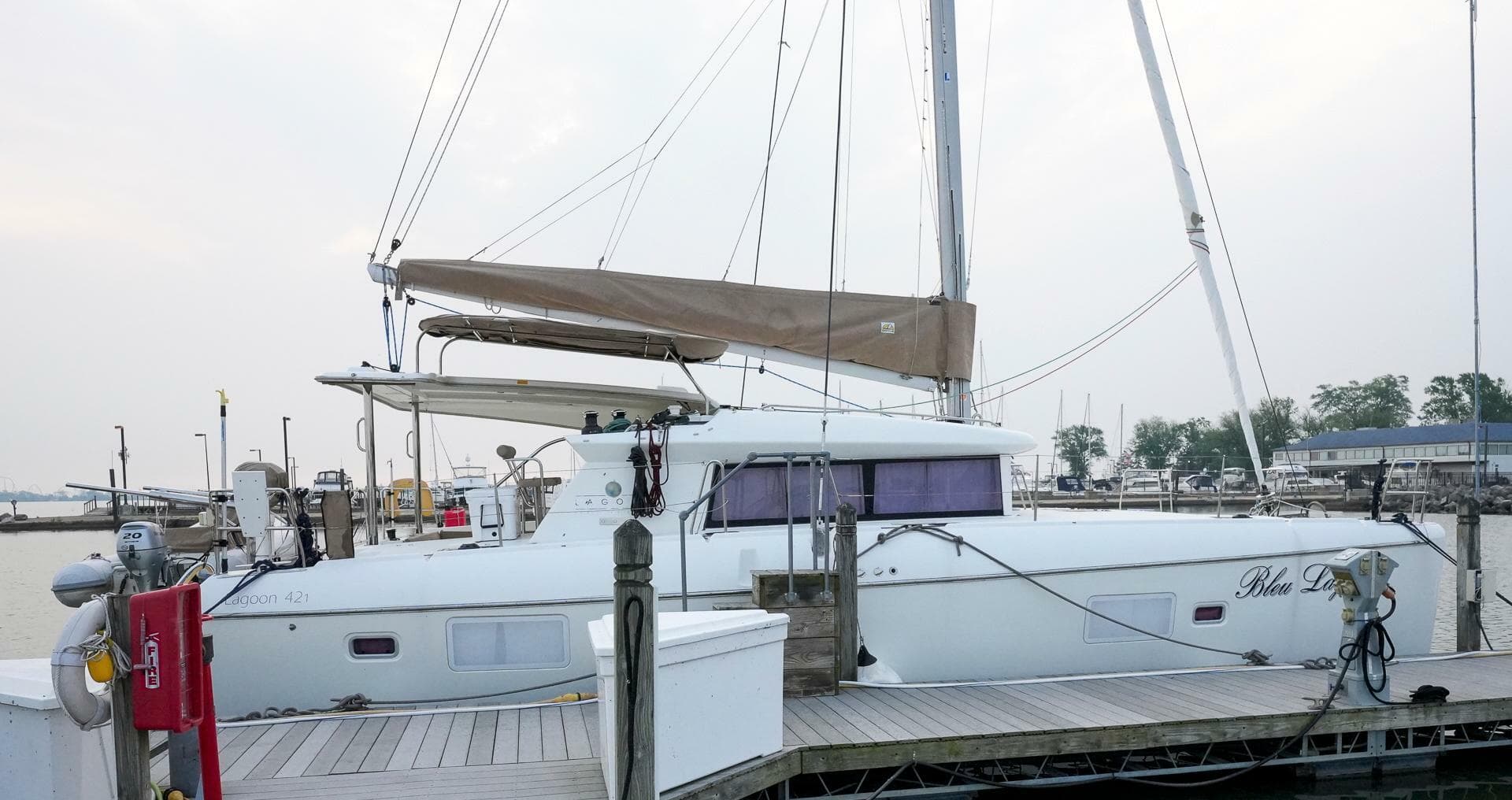 2012-lagoon-421-sail-9831990-20250612145228366-1_XLARGE.jpg