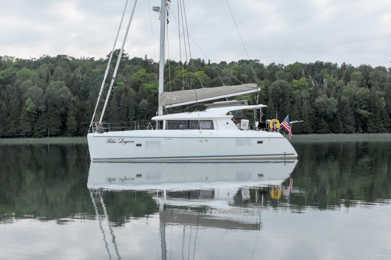 2012-lagoon-421-sail-9831990-20250612145326583-1_XLARGE.jpg