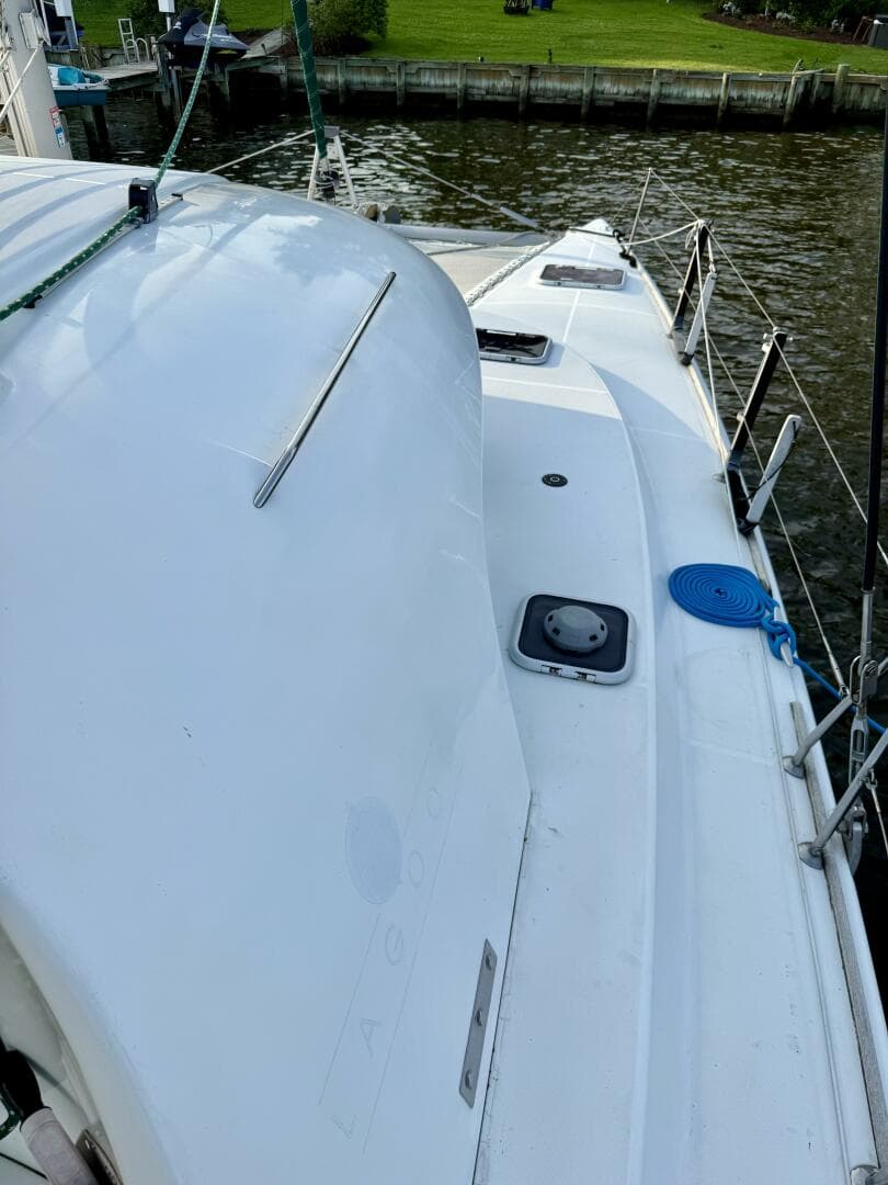 2004 Lagoon 380