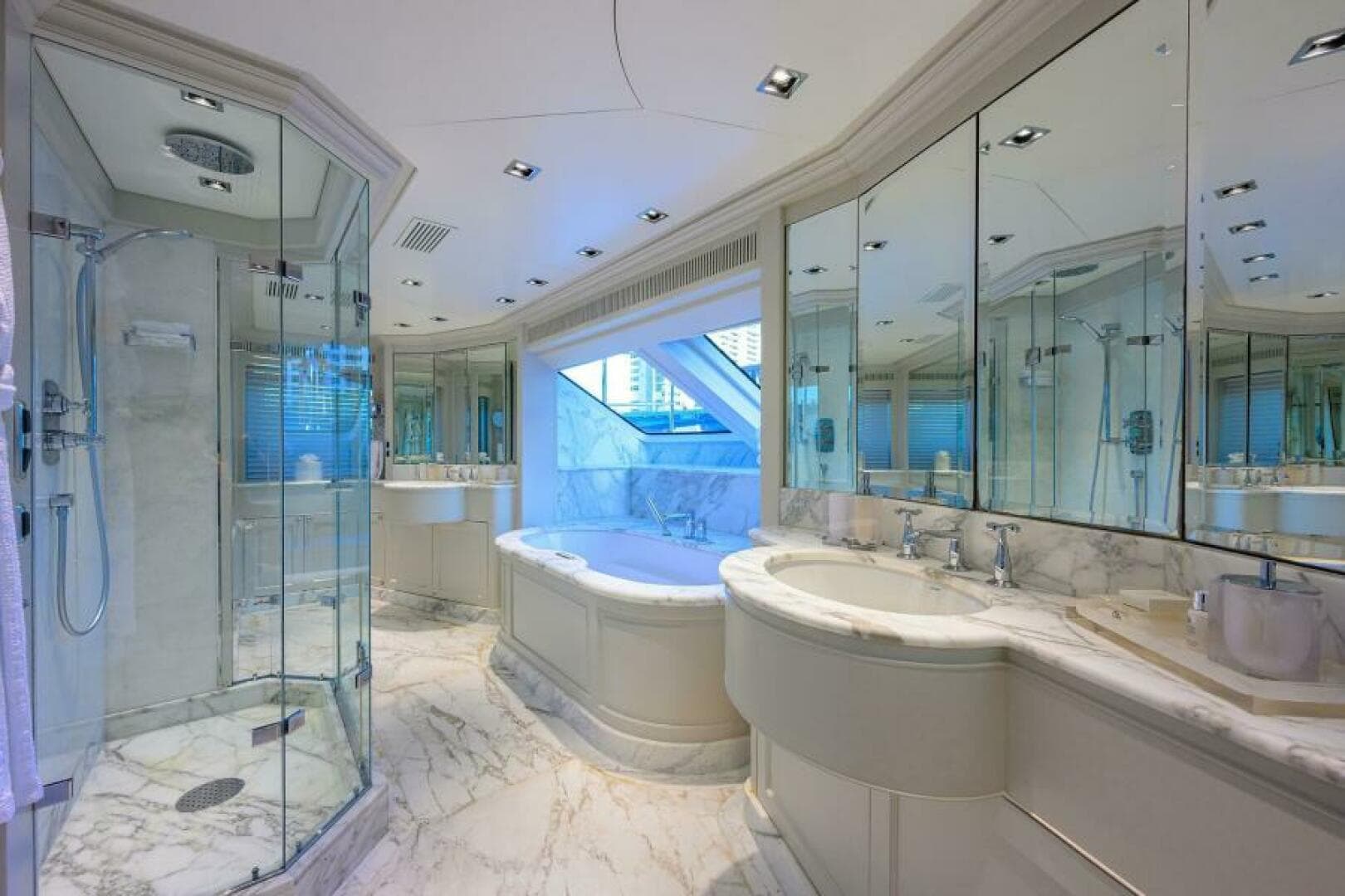 2008 Benetti Classic