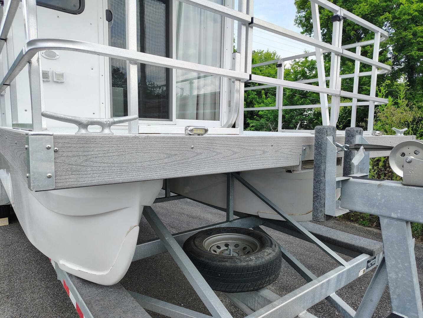 2017 Catamaran Cruisers Lil Hobo 31