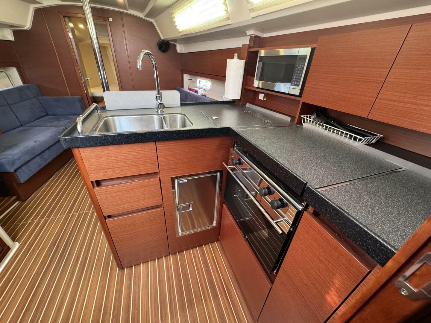 2018 Hanse 348