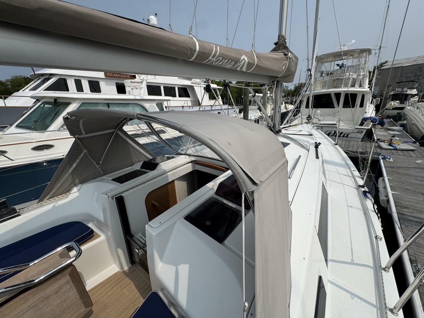 2018 Hanse 348
