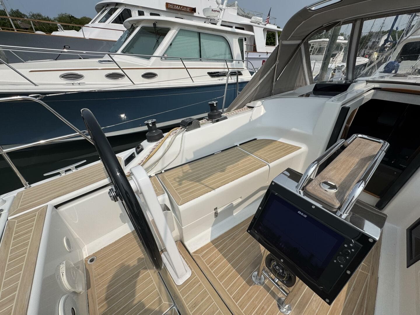 2018 Hanse 348