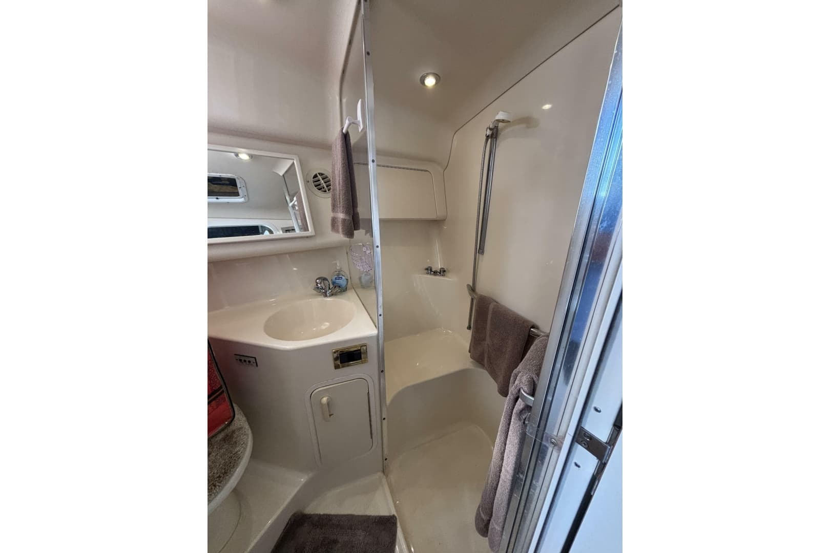 1997 Sea Ray 370 Sundancer