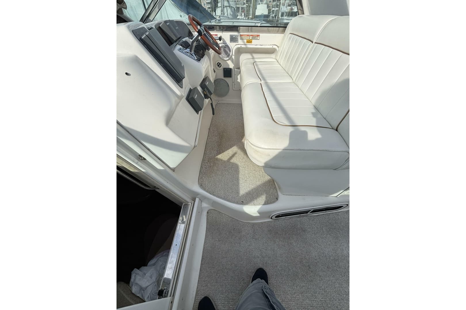 1997 Sea Ray 370 Sundancer